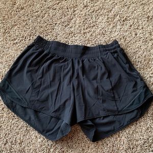 Lululemon Hotty hot short
